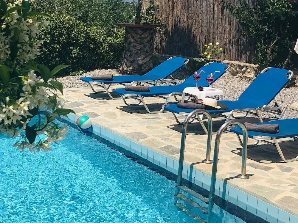 Nice Holiday Villa With Private Swimming Pool In Loutra