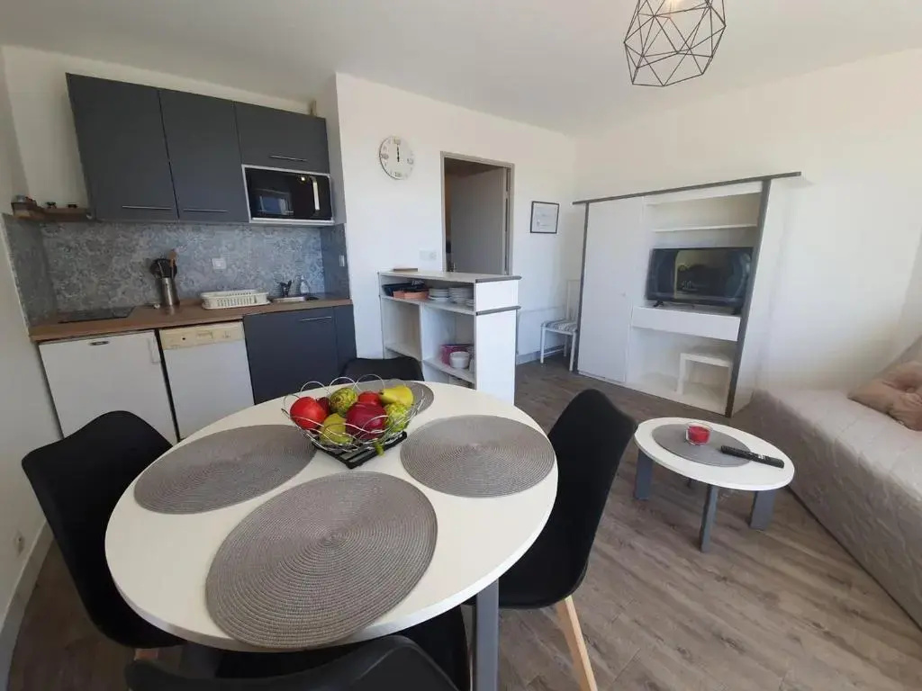 Appartement Saint-Jean-de-Monts, 2 pièces, 6 personnes - FR-1-224C-137