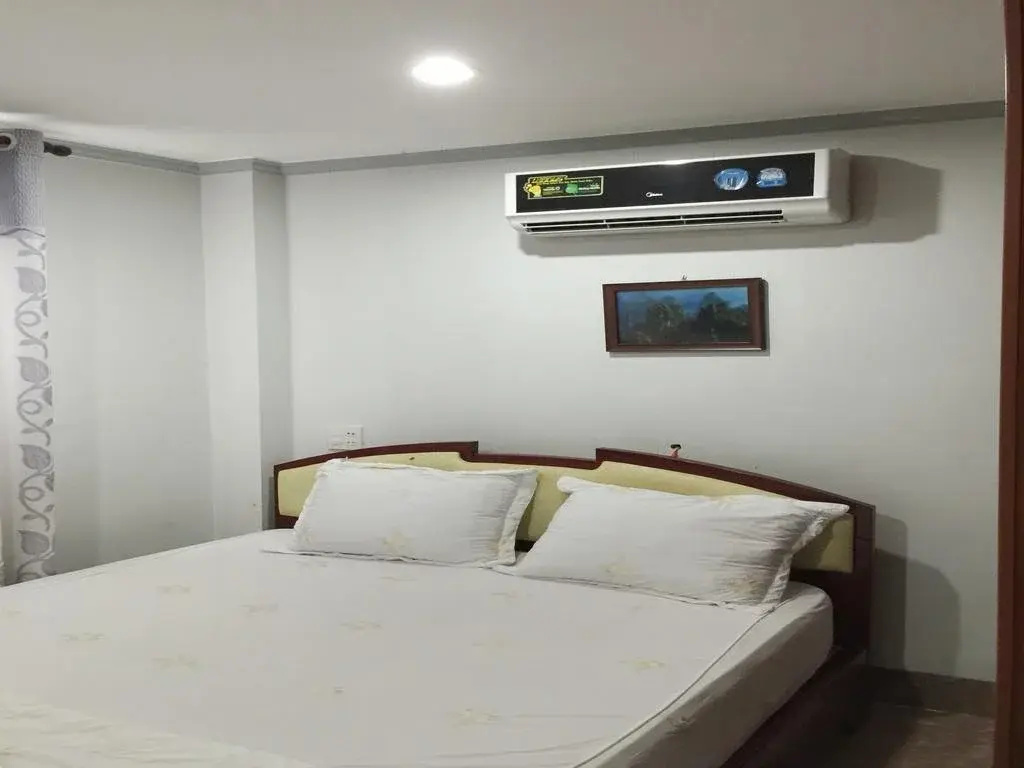 Number One Hotel