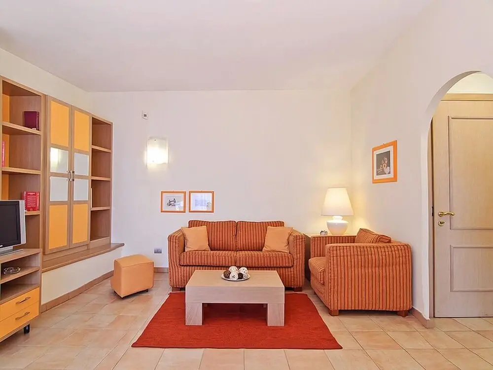 Long Stay Monthly Apartment Near Rome I Triangoli With Backyard