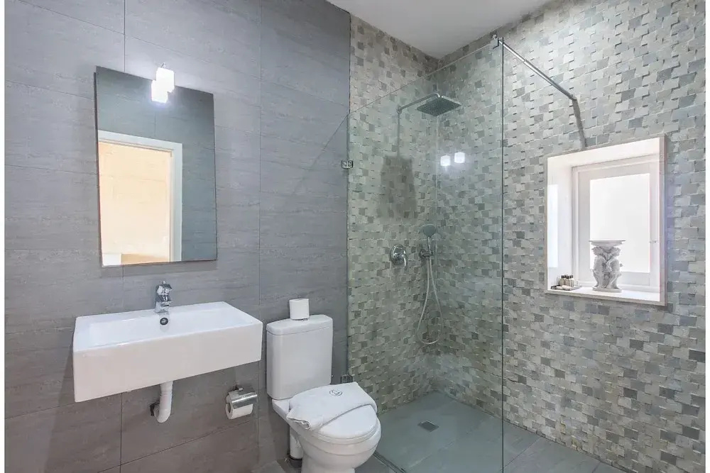 Twilight Gozitan Farmhouse With Pool - Happy Rentals
