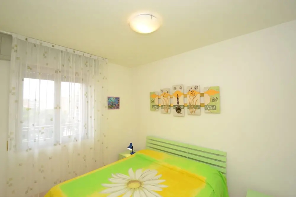 One-bedroom Apartment With sea View