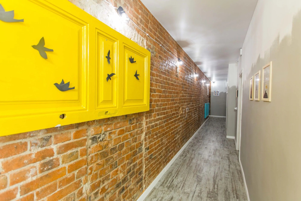 Robinhouse