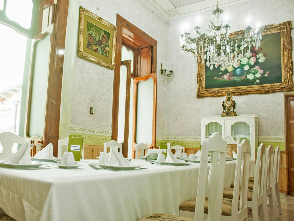 Azcami Boutique Hotel