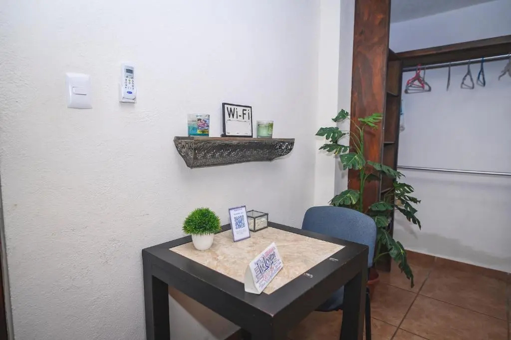 Departamento CENTRICO, Tv smart, dish, minisplit nuevo, wifi 100 mb, cocina, lavadora, asador, parking, letra i