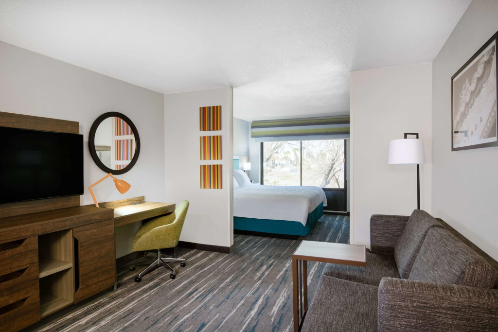 Hampton Inn & Suites Las Vegas-Henderson