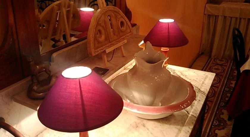 Tinion Hotel