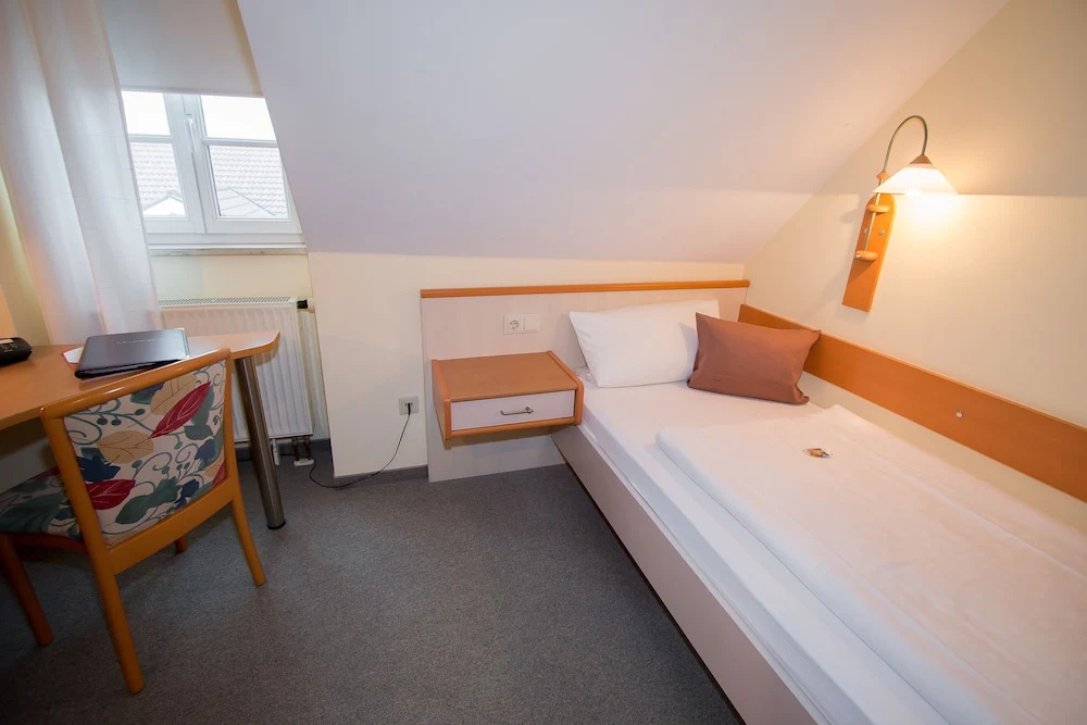 Hotel Garni am Markt - Businesshotel - Frühstücksbuffet - Fahrradabstellplatz - Hunde willkommen