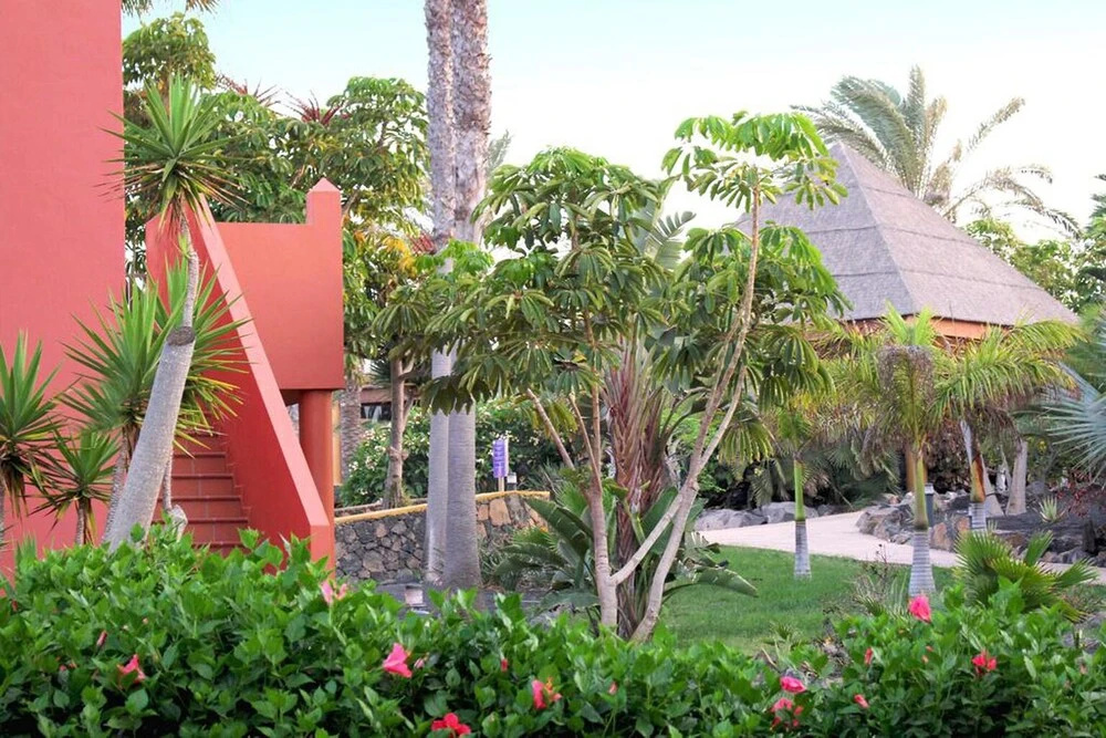 Family Apartment with Pool View - Oasis Papagayo Sport Resort