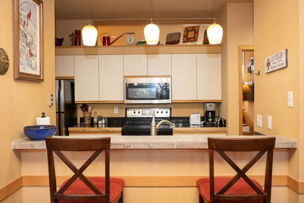 1934 Soda Springs 3 Bedroom Condo by RedAwning