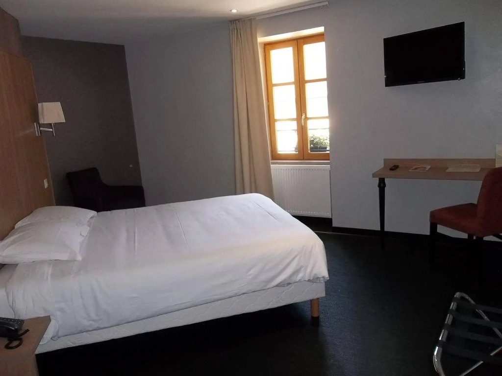 Logis L'Hôtel D'Arc