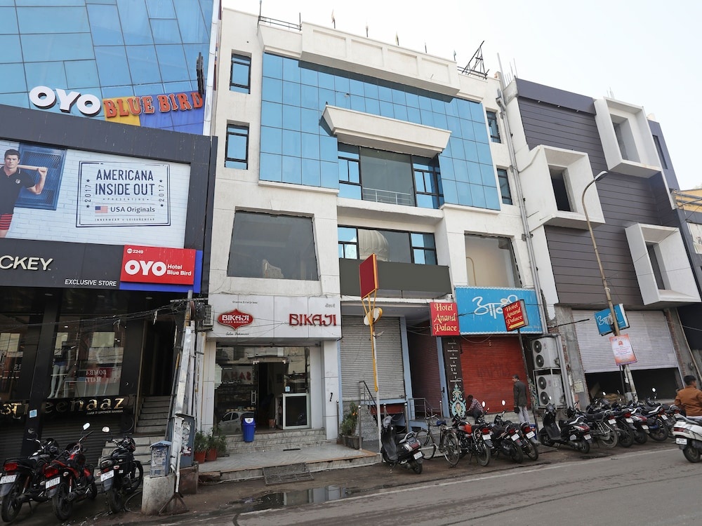 OYO 10755 Hotel Anand Palace
