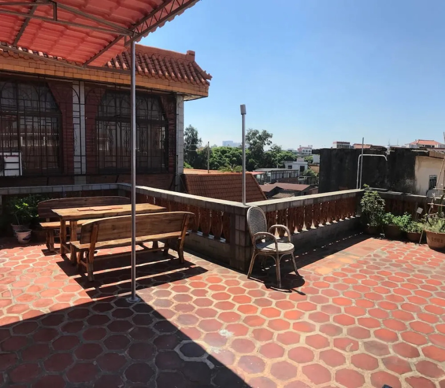 2208 Inn (Kaiyuan Temple Branch, Quanzhou West Street) | Ancient Courtyard Style · Family-Friendly