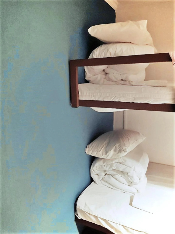 Comma Plus - Hostel