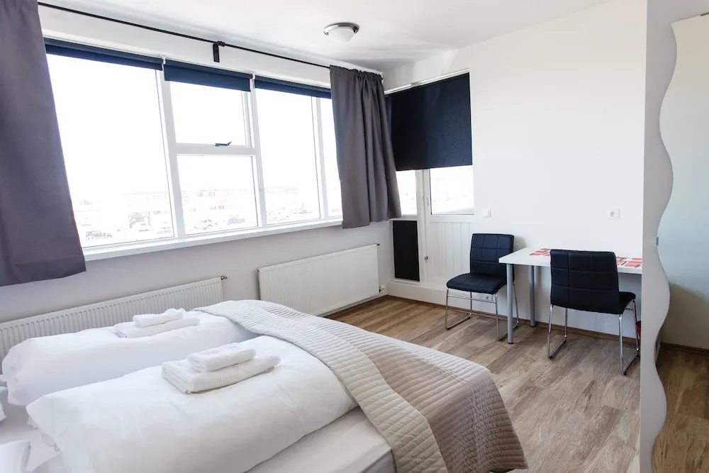 Route 1 Guesthouse