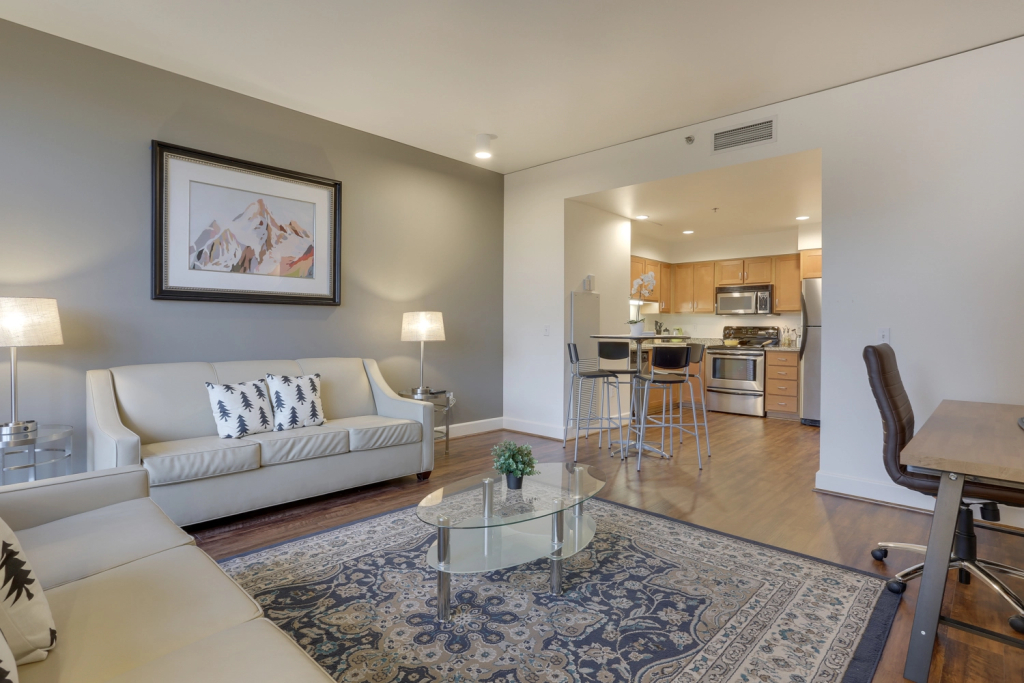 Gorgeous 1BR Apt in the heart of Downtown PDX