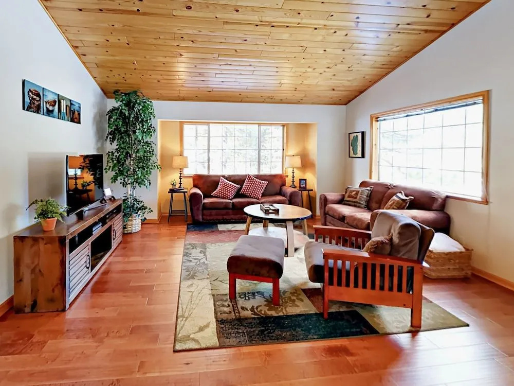 1212 Gold Dust Trail Home 3 Bedrooms 3 Bathrooms Home