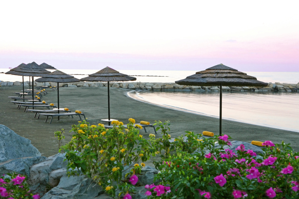 Crowne Plaza Limassol by IHG