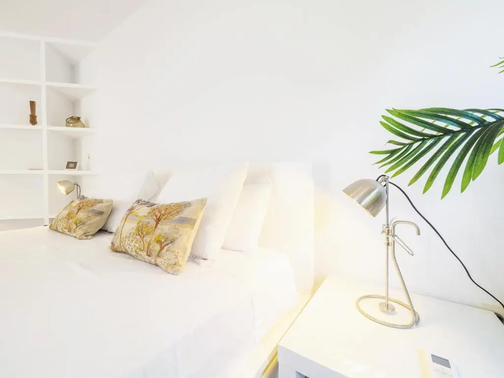 Cubo's Beach House Comfy Sun