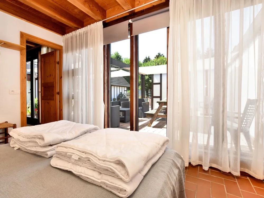 Peaceful Holiday Home in Bütgenbach With Garden
