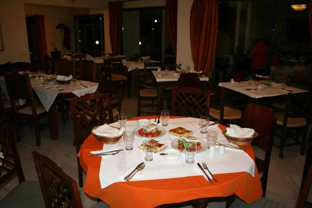 Agnadi Hotel