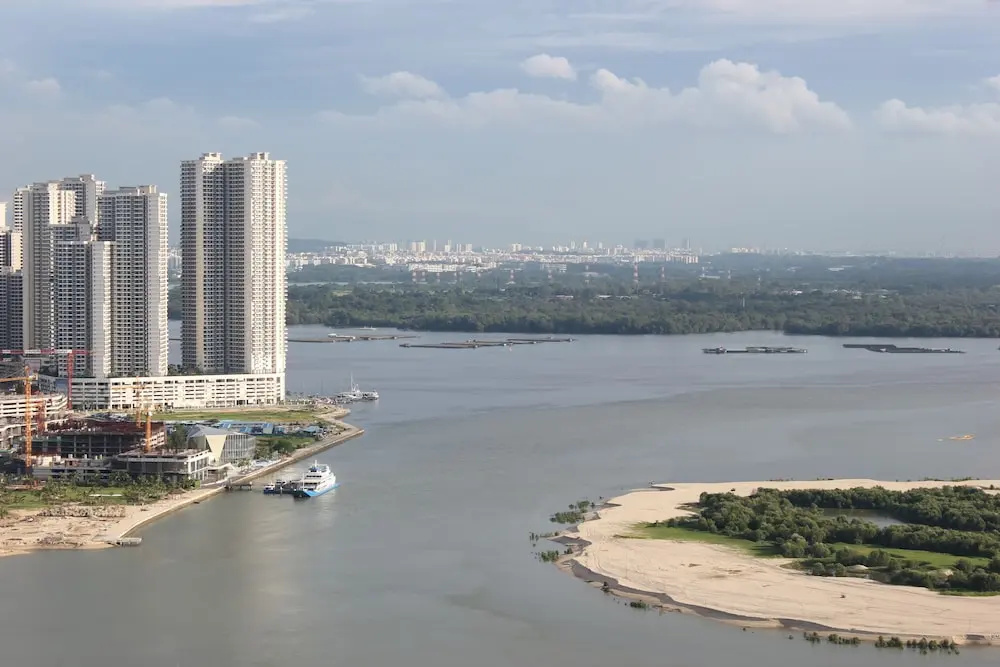City Living with Panoramic Sea Views at Danga Bay