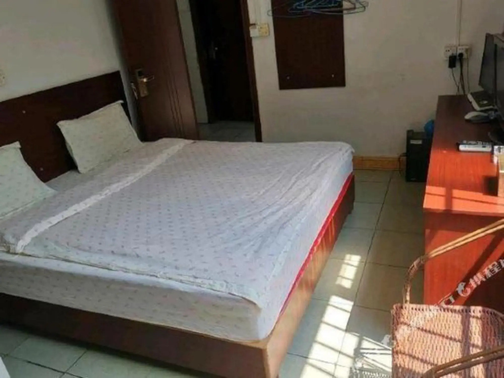 Furong Hostel