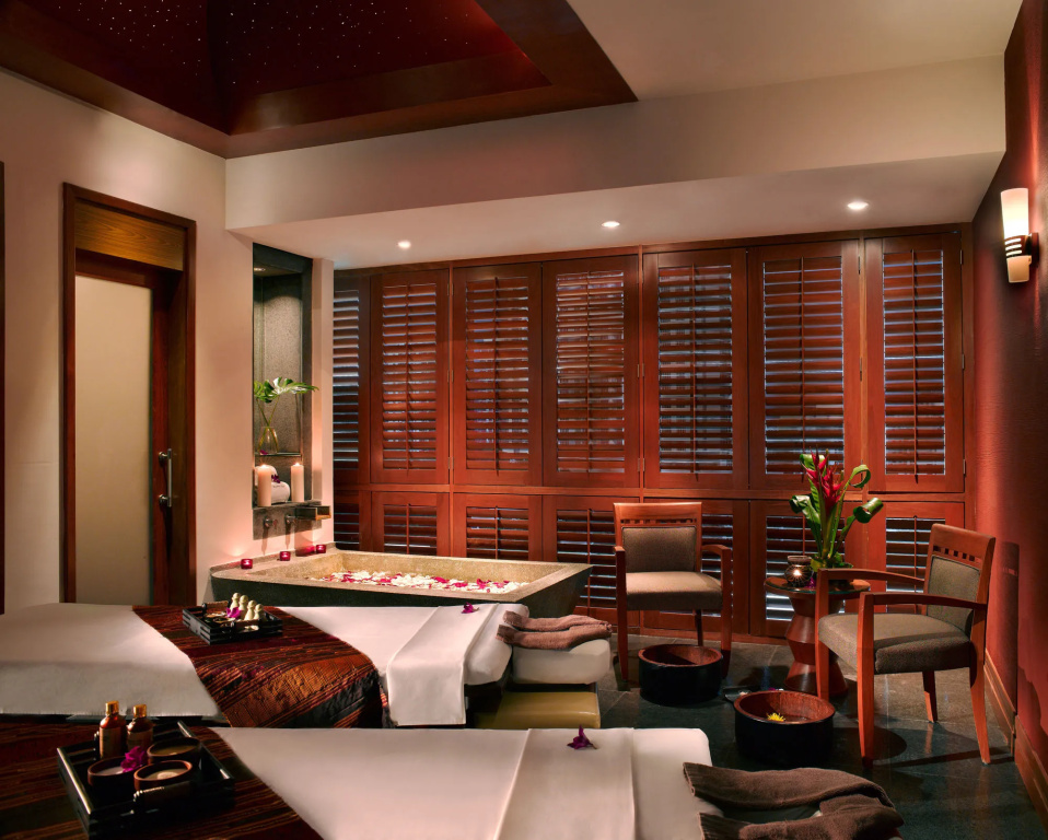 Pullman Kuala Lumpur City Centre Hotel & Residences