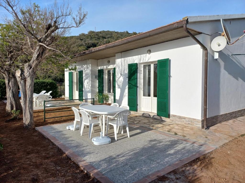 APPARTAMENTI ZUCCALE - A 200 mt dalla spiaggia
