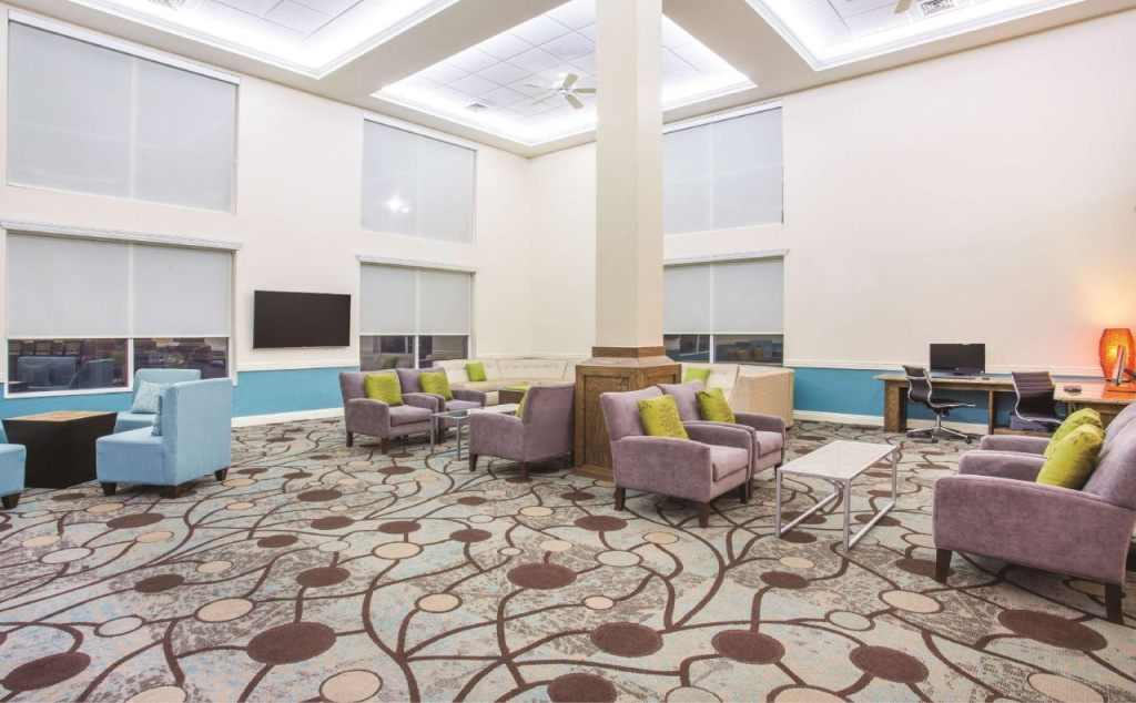 Comfort Inn & Suites Sarasota I75