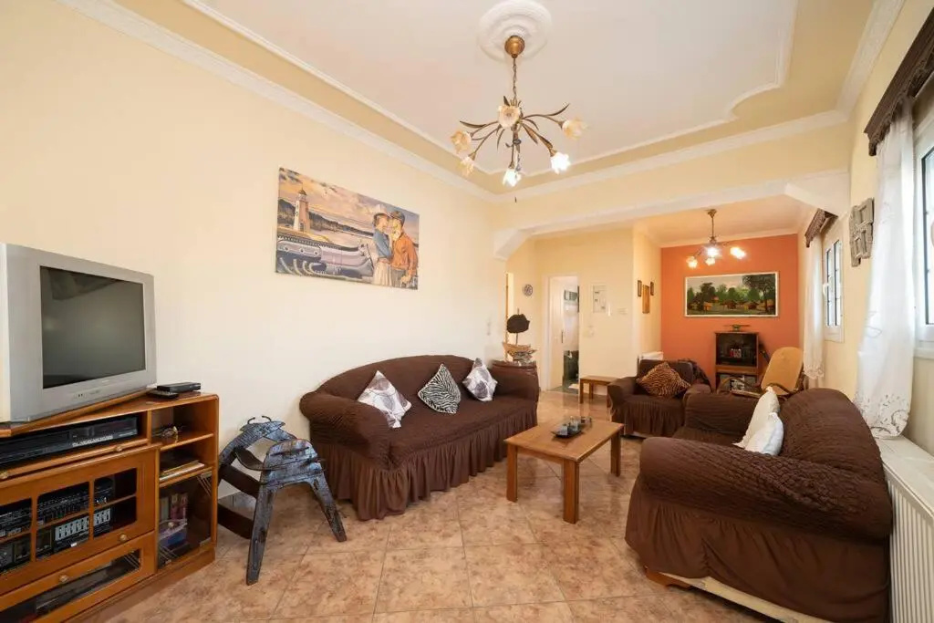Dimitris Luxury Apartment