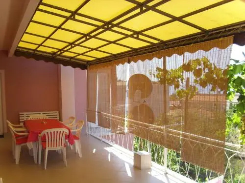 Rooms Sutomore