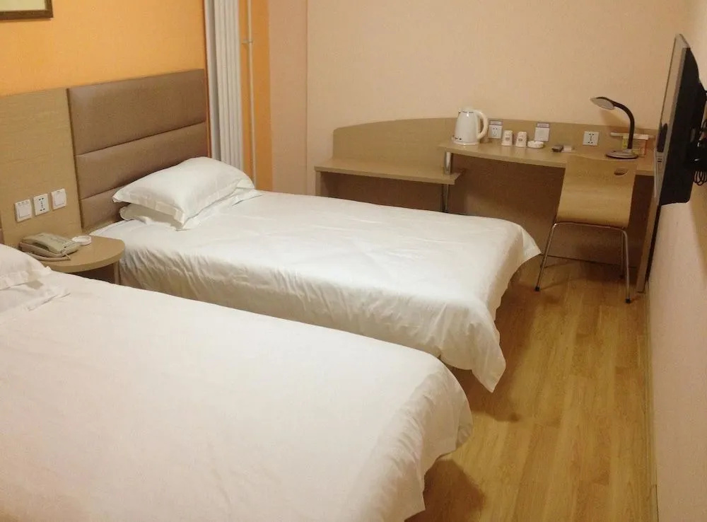 Yinzuo Jiayi Hotel Qingdao Hangzhou Road Bus Station