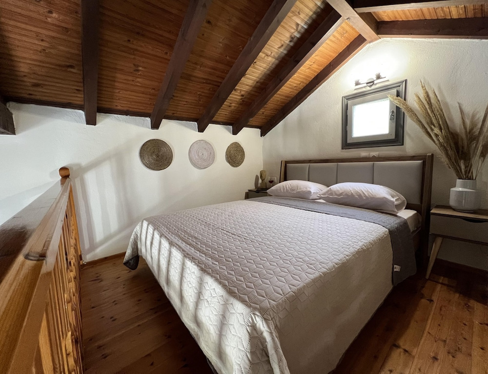 Ninemo Residences Skiathos