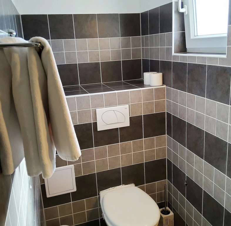 Captivating Apartment 15 Sleeps 4 Guests