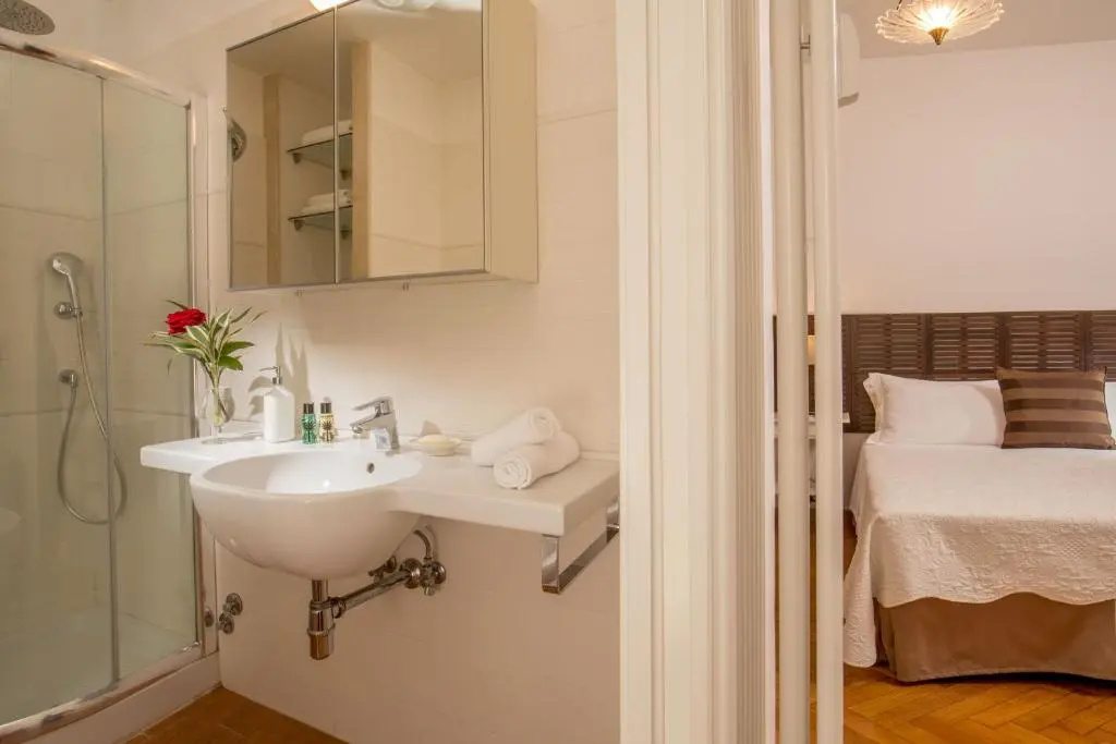Alexander Apartment