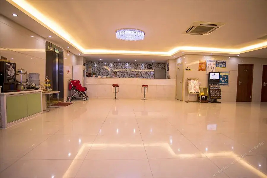 Youth Sunshine Hotel (Xiamen Fangte Menghuan Tong'an)