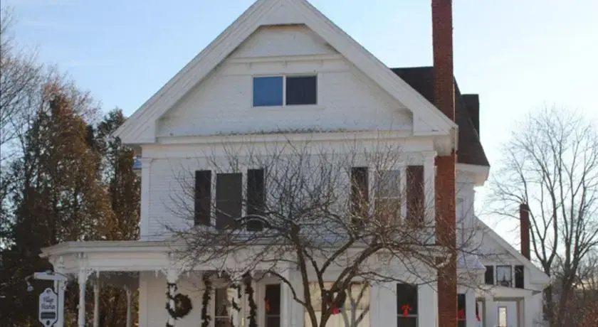 Village Victorian Bed & Breakfast