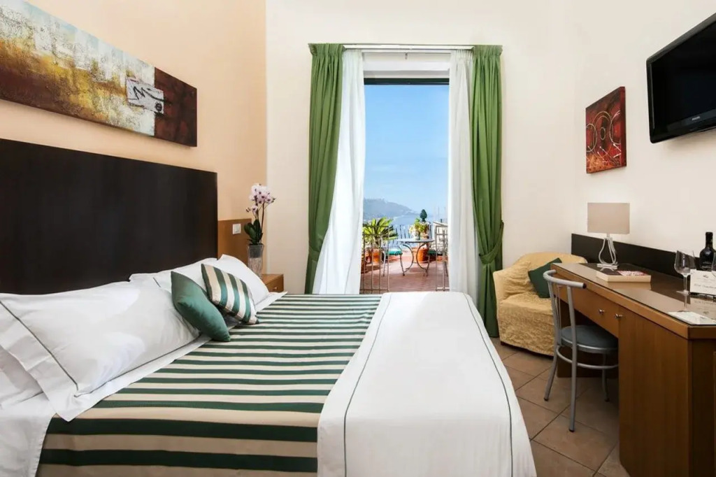 Hotel "La Pensione Svizzera"