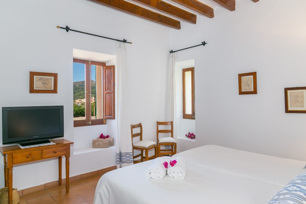 Historical House Mallorca Pool Wifi Aircon/heat