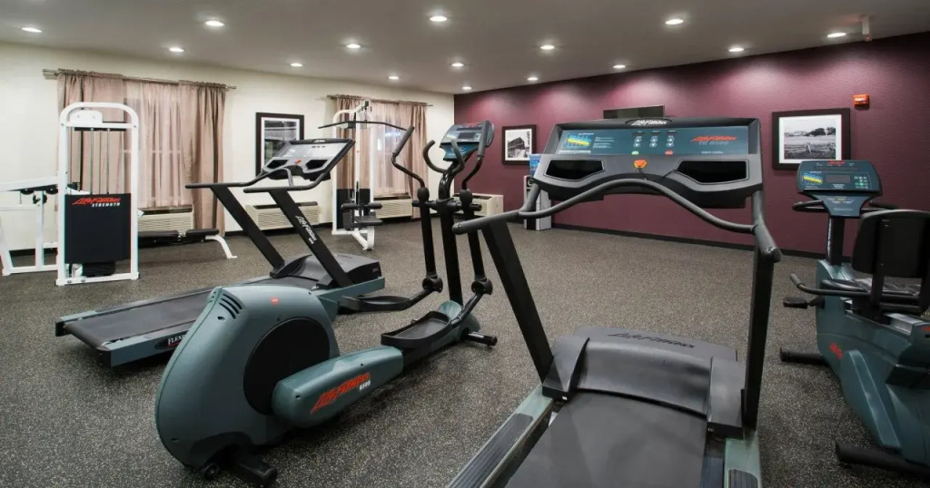 Holiday Inn Express & Suites Wyomissing by IHG