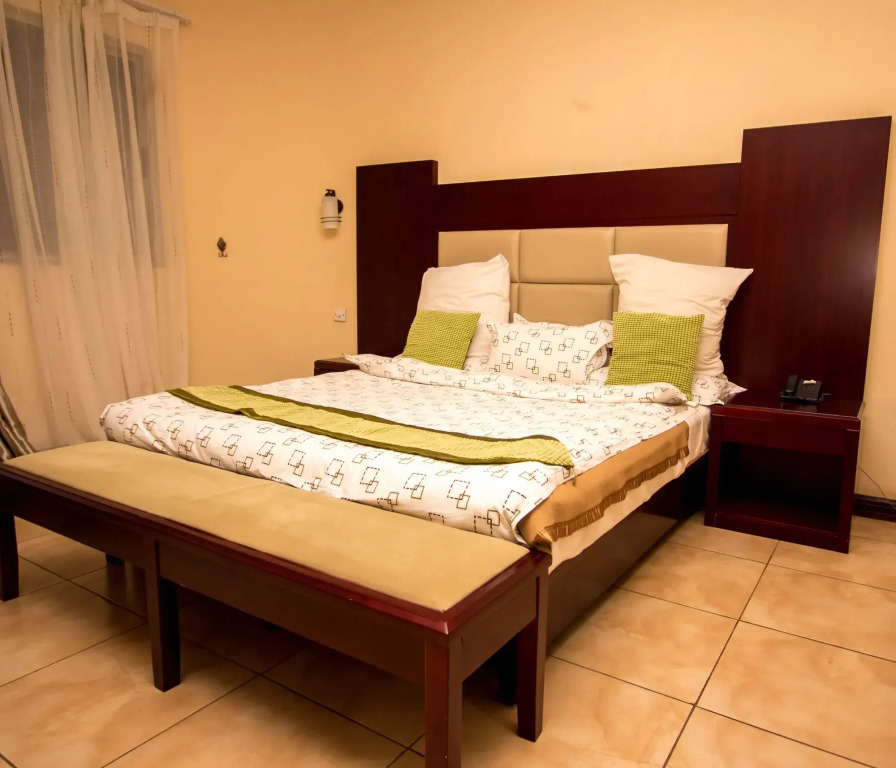 Mika Hotel, Kabulonga