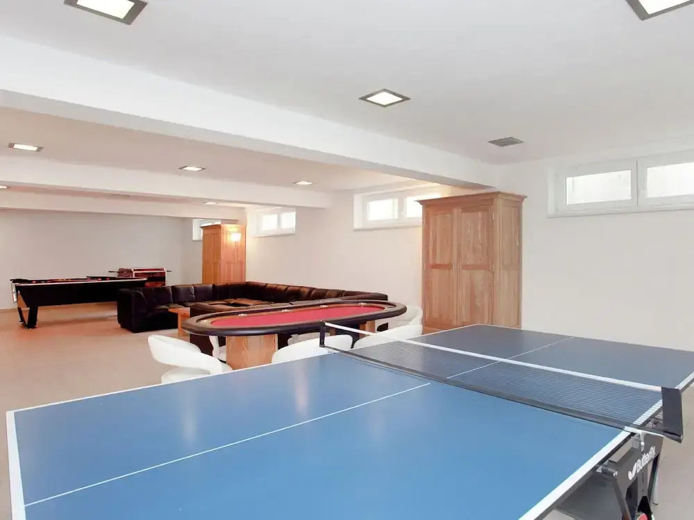 Bright Chalet With Terrace in Saint Jakob in Haus Tyrol
