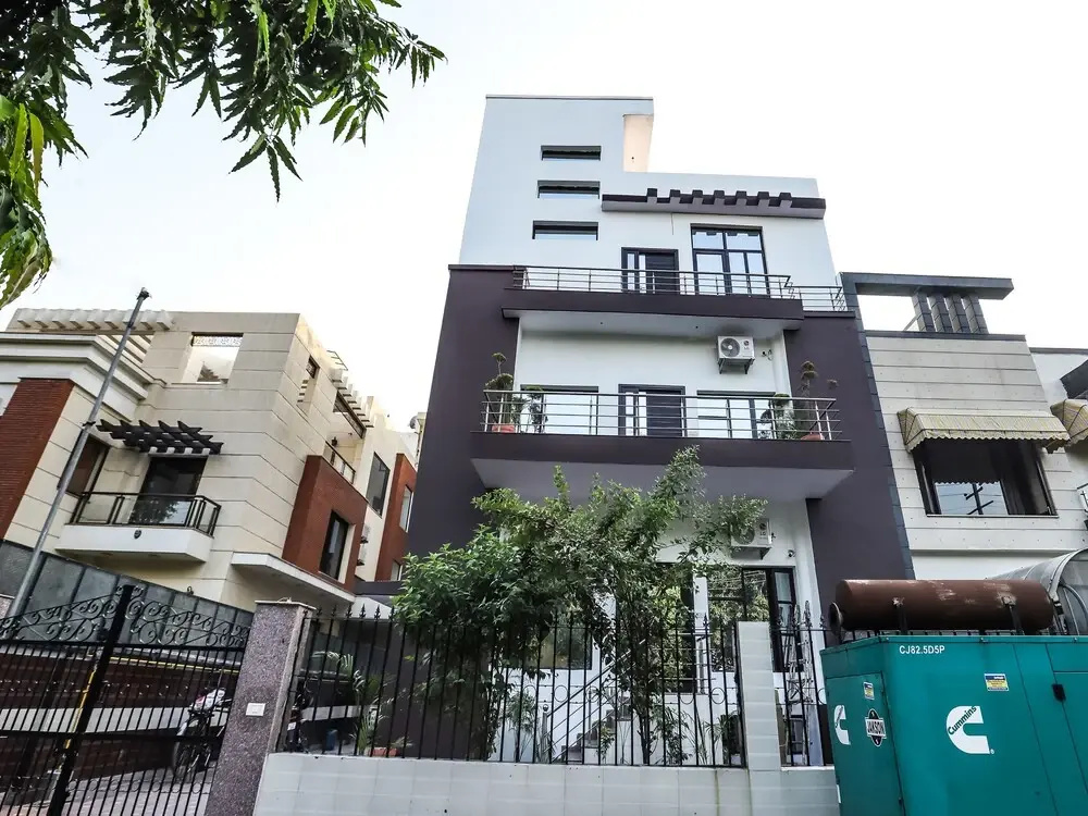 Capital O Noida Homestay 36