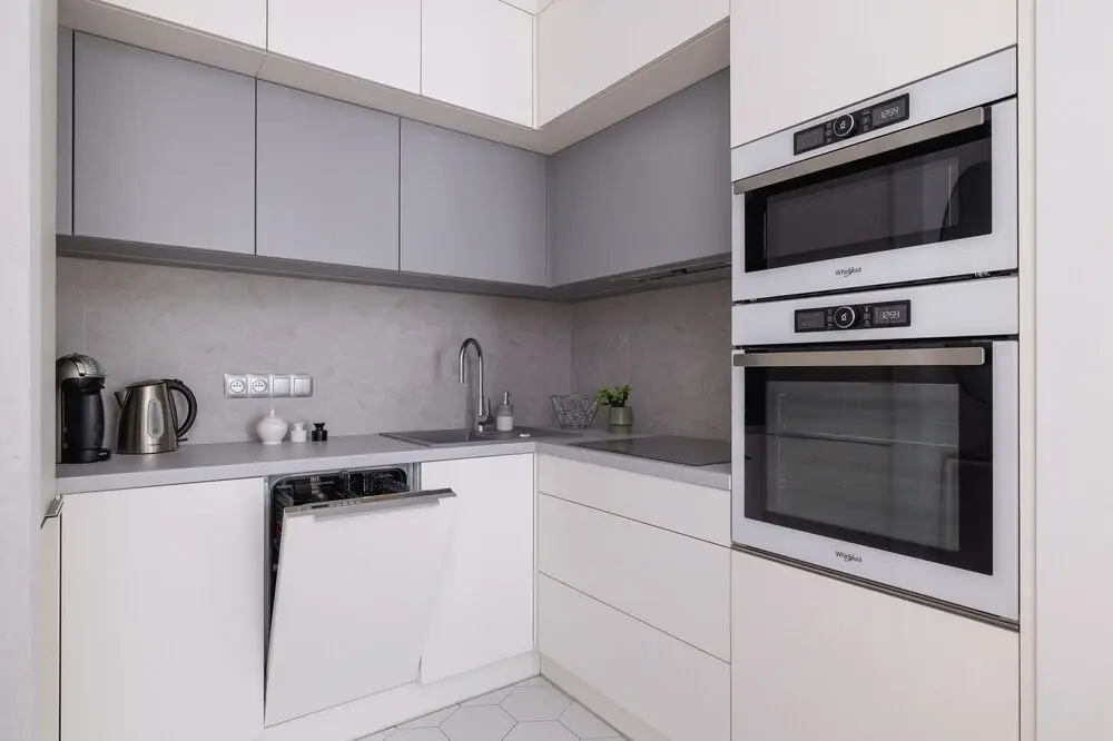 Vetulaniego by Renters Prestige