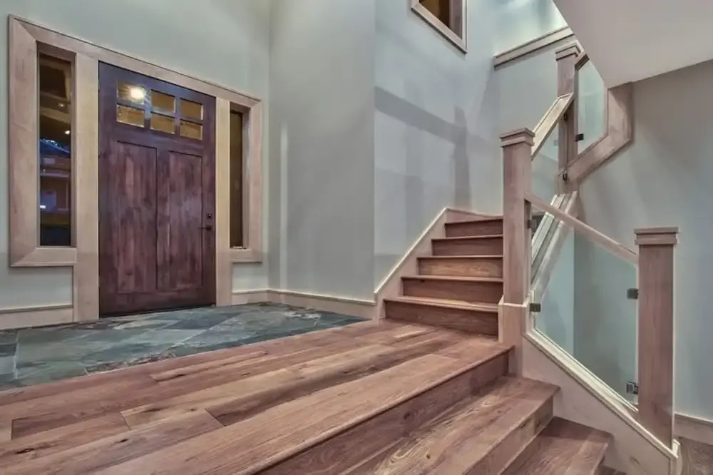 Redwood Lodge 7 Bedrooms 5.5 Bathrooms Home
