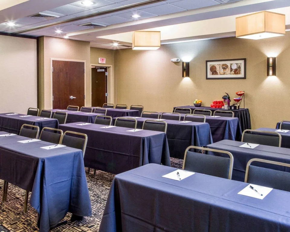 Cambria Suites Appleton
