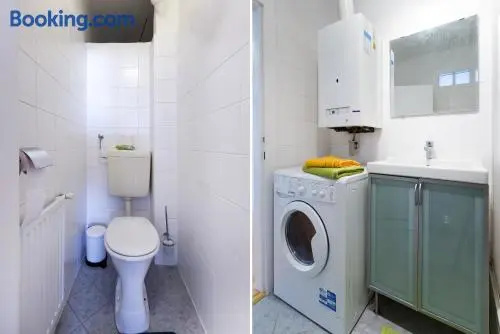 Apartment Rudolfspark Check in 15h to 22h Only