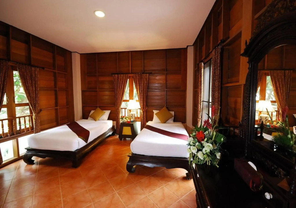 Phuwanalee Resort