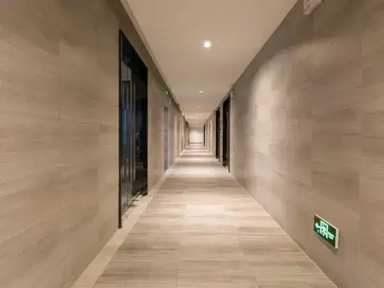 Poltton International Apartments (Yangjiang Donghuicheng Plaza)